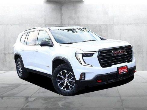 Used 2025 GMC Acadia AT4 AWD/4WD image 2