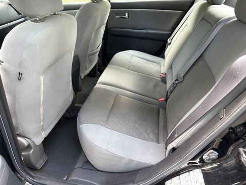 Used 2011 Nissan Sentra 2.0 SR FWD image 15