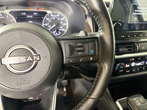 Used 2023 Nissan Pathfinder SL image 21