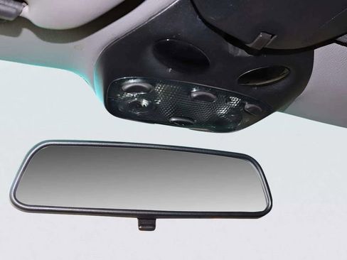 Used 2005 Porsche 911 Carrera image 21