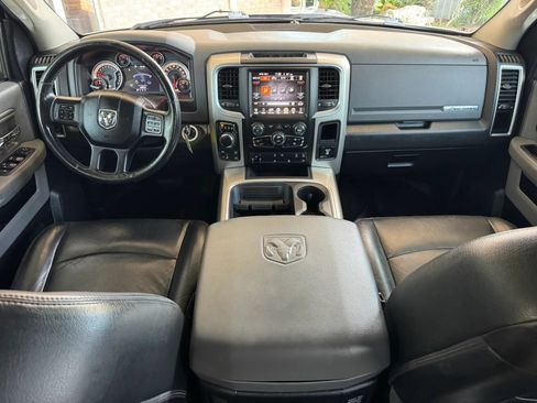 Used 2016 RAM 1500 Big Horn AWD/4WD image 3