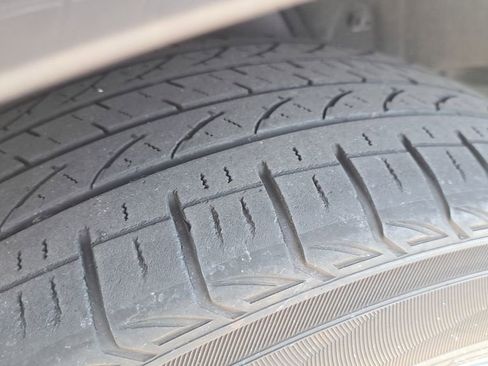 Certified 2025 Toyota Corolla SE FWD image 31