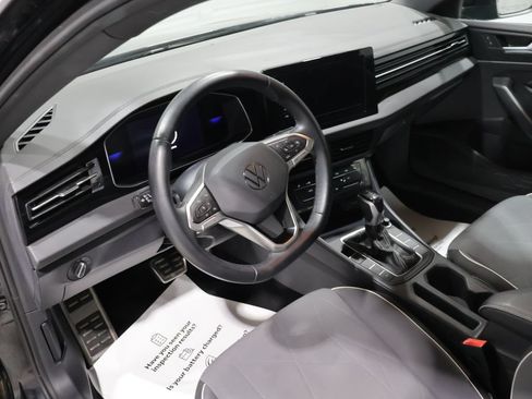 Used 2025 Volkswagen Jetta Sport FWD image 15