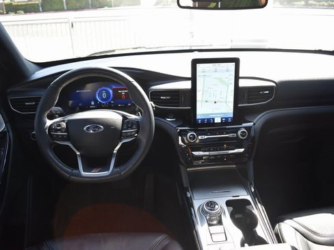 Used 2022 Ford Explorer ST w/ Equipment Group 401A image 12