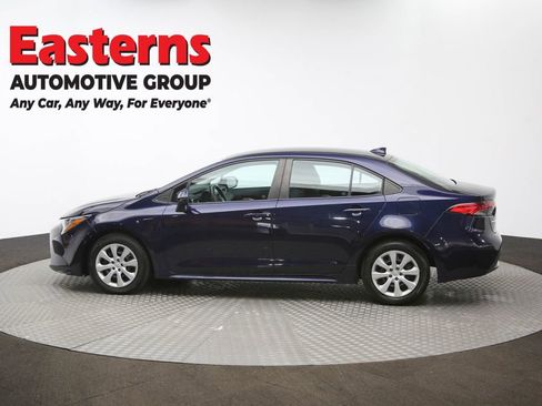 Used 2021 Toyota Corolla LE image 59