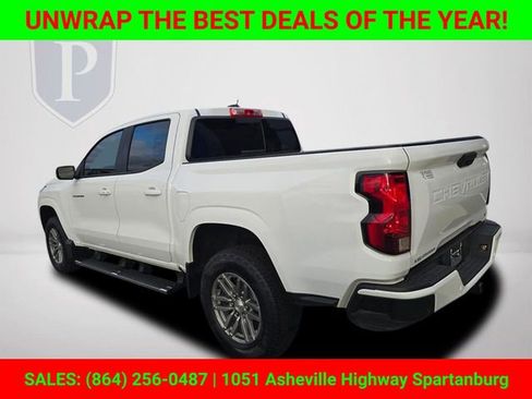 New 2024 Chevrolet Colorado LT w/ LT Convenience Package II image 9