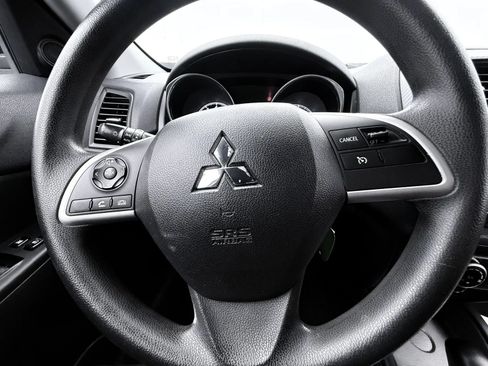 Used 2021 Mitsubishi Outlander Sport ES FWD image 19