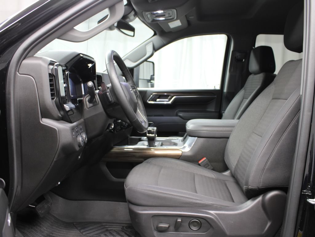 Used 2024 Chevrolet Silverado 1500 RST w/ Convenience Package II AWD/4WD image 15
