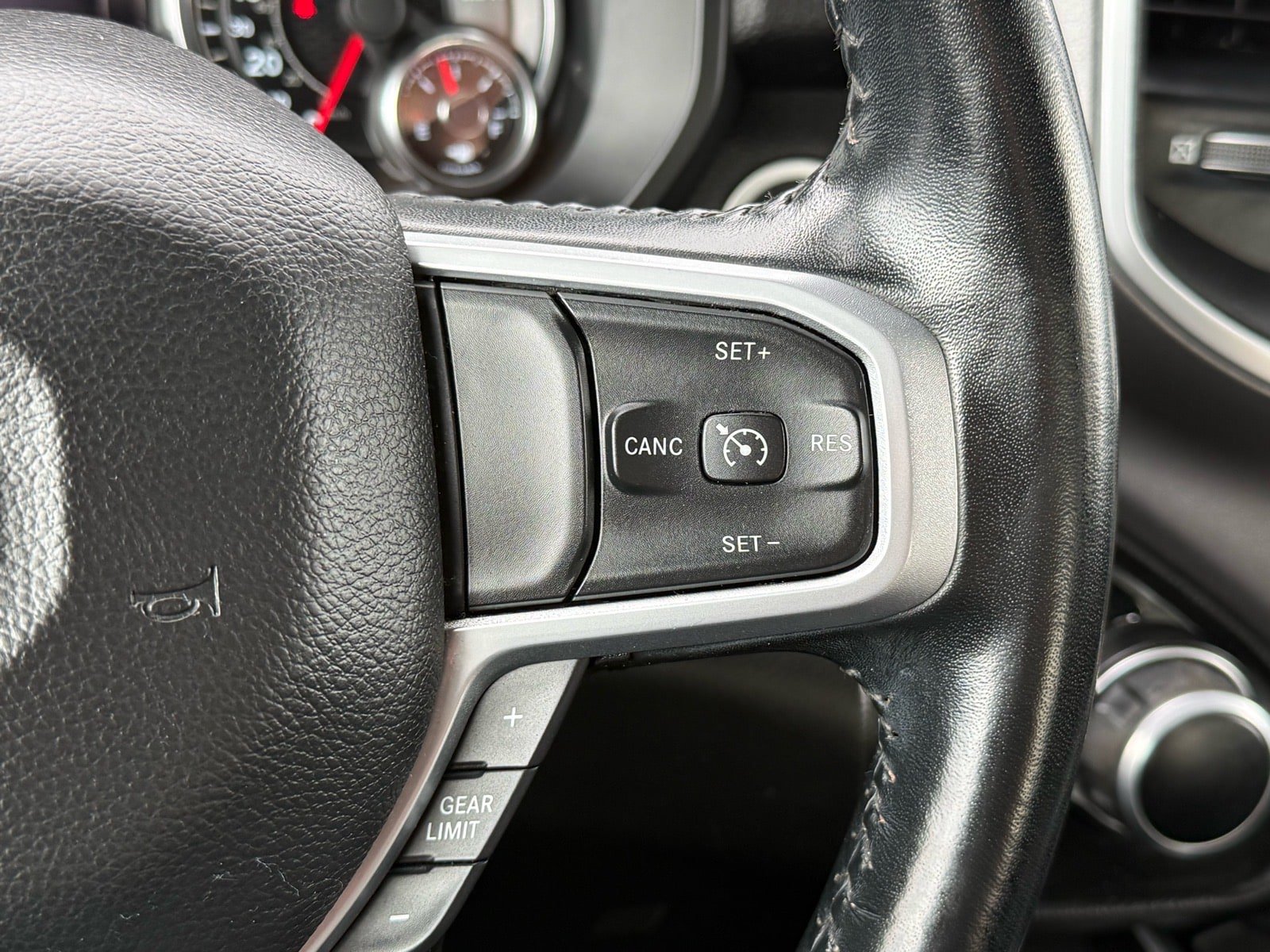 Used 2022 RAM 1500 Big Horn RWD image 16