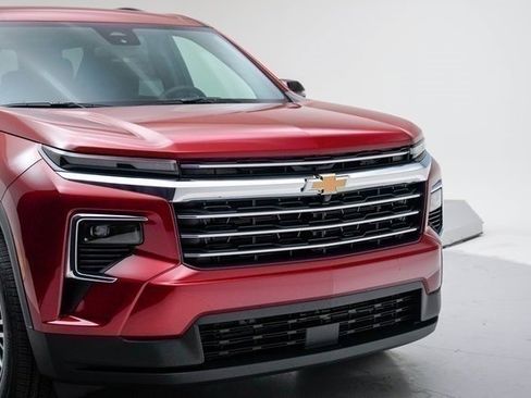 New 2026 Chevrolet Traverse LT image 13