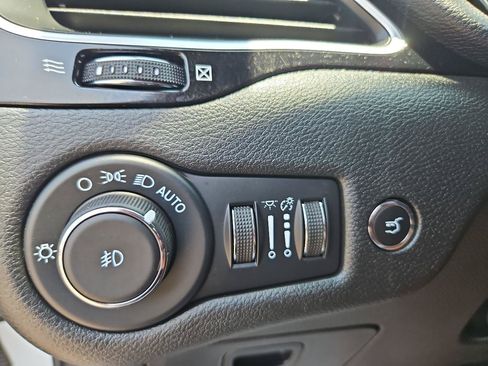 Used 2023 Jeep Cherokee Altitude Lux w/ Lux Elite Package AWD/4WD image 26