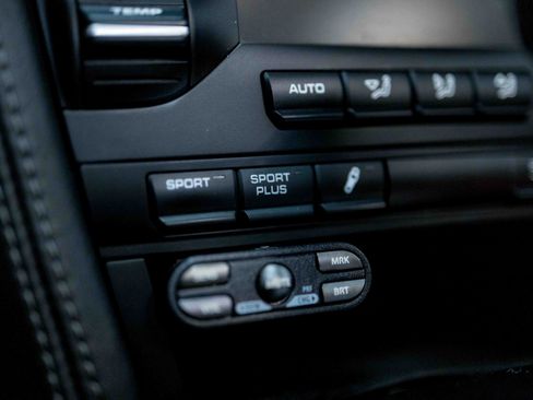 Used 2011 Porsche 911 Turbo S image 67