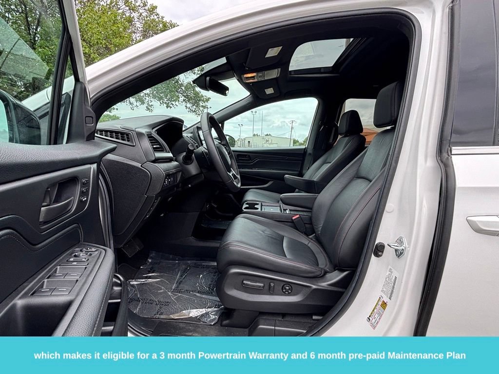 Used 2025 Honda Odyssey Sport-L image 15