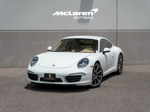 Used 2013 Porsche 911 Carrera S RWD image 1