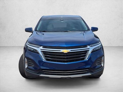 Used 2022 Chevrolet Equinox LT FWD image 2
