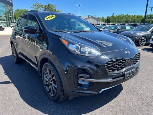 Used 2020 Kia Sportage S w/ S Premium Package AWD/4WD image 9