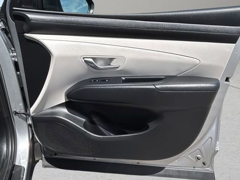Used 2025 Hyundai Tucson SEL FWD image 9