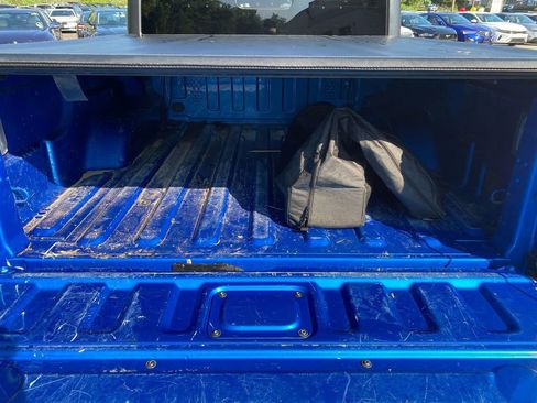 Used 2021 Jeep Gladiator Sport image 25