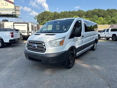 Used 2016 Ford Transit 350 XLT image 12