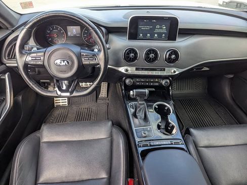 Used 2020 Kia Stinger GT-Line image 28