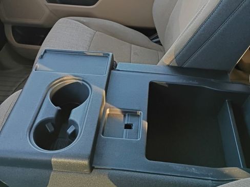 Used 2023 Ford F150 XLT image 12