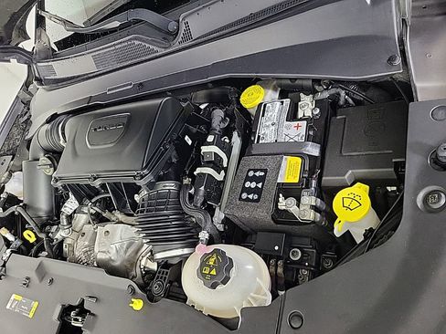 Used 2023 Jeep Compass Trailhawk image 18