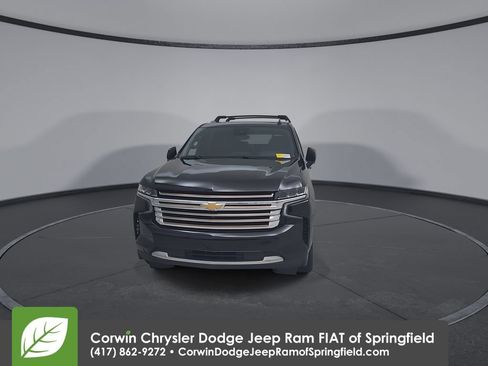 Used 2023 Chevrolet Tahoe High Country AWD/4WD image 5