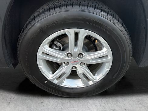 Used 2022 GMC Terrain SLE FWD image 43