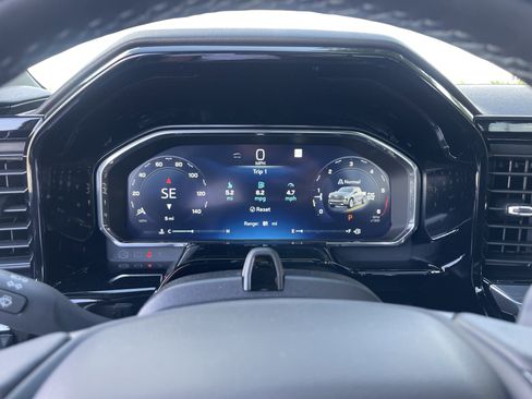 New 2026 Chevrolet Silverado 1500 High Country AWD/4WD image 28