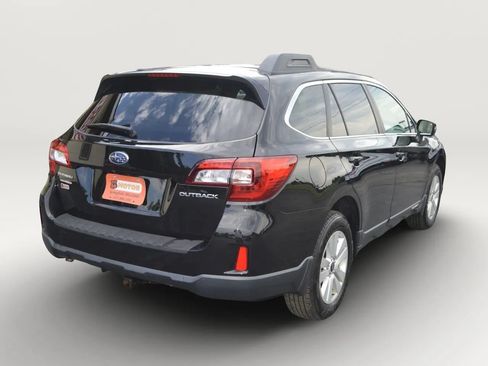 Used 2015 Subaru Outback 2.5i Premium AWD/4WD image 6