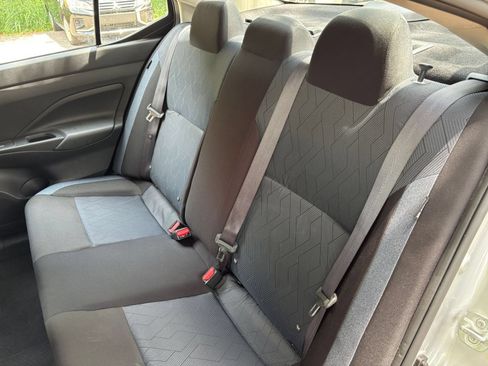 Used 2025 Nissan Versa SV FWD image 36