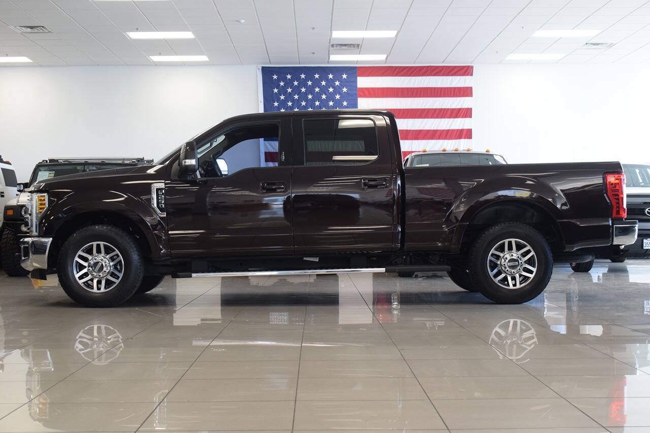 Used 2018 Ford F250 Lariat w/ Lariat Ultimate Package RWD image 4