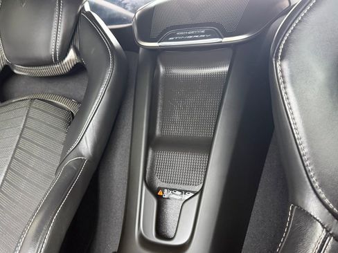 Used 2021 Chevrolet Corvette Stingray Preferred Cpe w/ Z51 Performance Package image 22