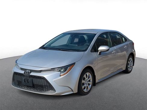 Used 2020 Toyota Corolla LE image 4