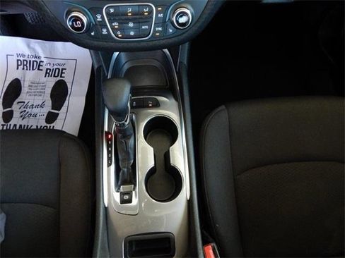 Used 2024 Chevrolet Malibu LT image 22