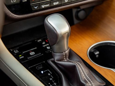 Used 2016 Lexus RX 350 FWD w/ Premium Package image 30