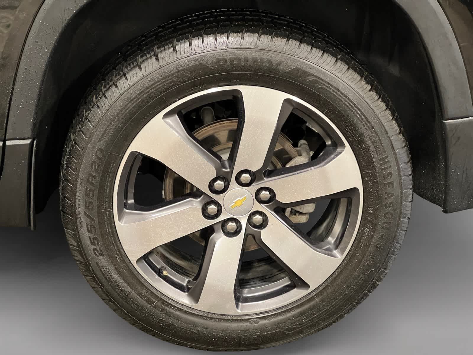 Used 2023 Chevrolet Traverse LT w/ LT Premium Package AWD/4WD image 18