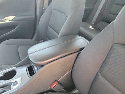 Used 2024 Chevrolet Malibu LT FWD image 20