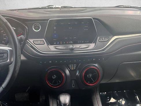 Used 2021 Chevrolet Blazer RS w/ Enhanced Convenience Package FWD image 8