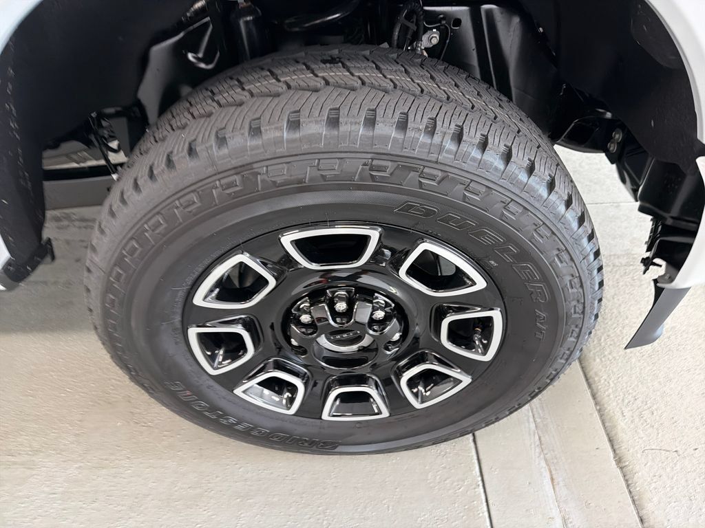 New 2026 Ford F250 Platinum AWD/4WD image 5