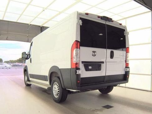 Used 2025 RAM ProMaster 2500 w/ U-Haul Equipment Group FWD image 3