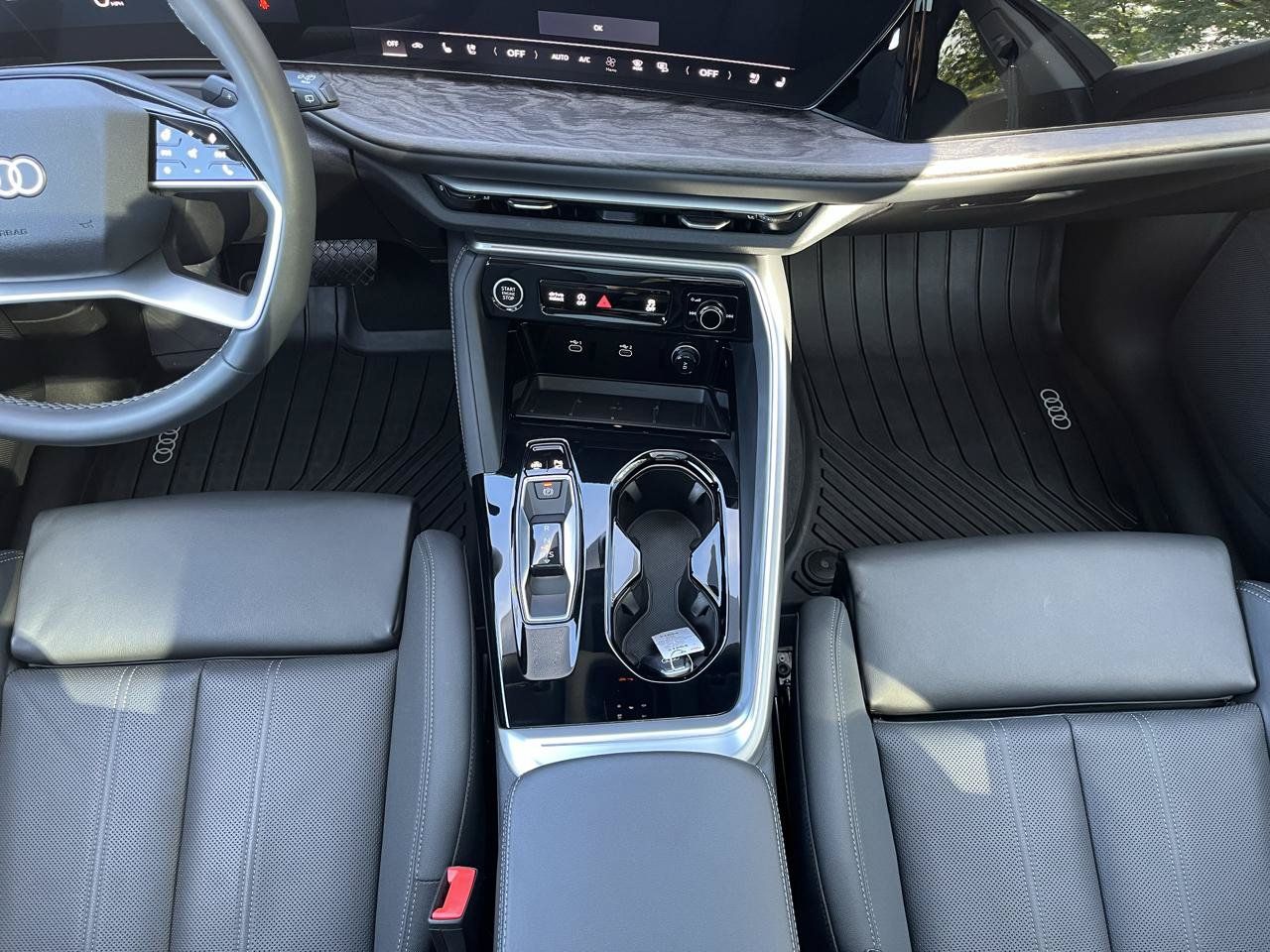 Used 2025 Audi Q5 Premium Plus AWD/4WD image 12