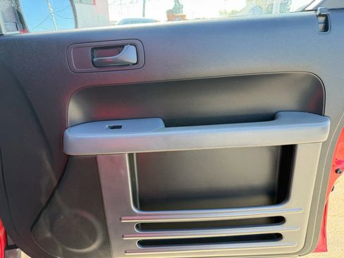 Used 2005 Honda Element EX image 15
