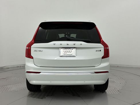 Used 2023 Volvo XC90 B5 Plus w/ Protection Package Premier AWD/4WD image 10
