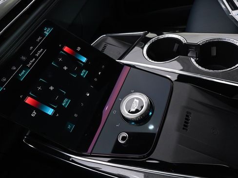 New 2025 Cadillac Escalade IQ Sport 2 image 32