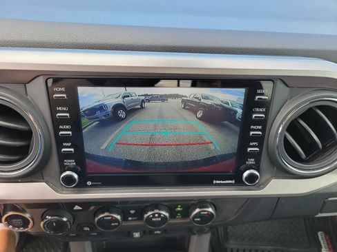 Used 2023 Toyota Tacoma SR5 w/ Technology Package AWD/4WD image 16