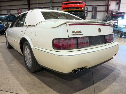 Used 1996 Cadillac Seville STS FWD image 6