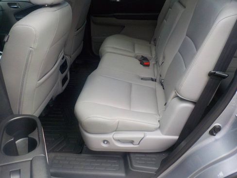Used 2020 Honda Pilot EX-L image 12