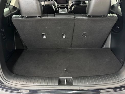 Used 2023 Hyundai Palisade Limited AWD/4WD image 16