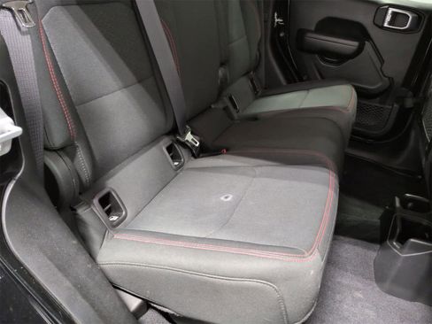 Certified 2022 Jeep Gladiator Rubicon image 20